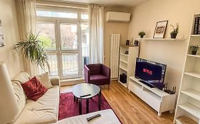 Scandi Suite Business & Leisure